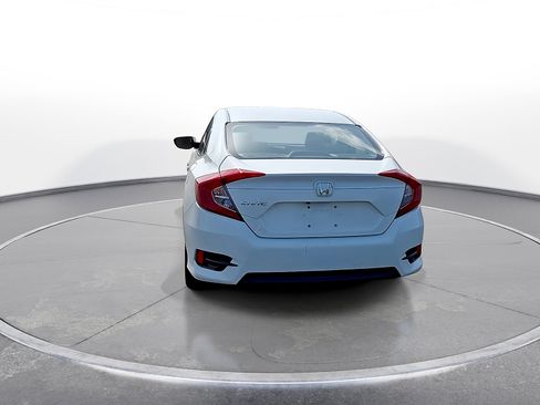 Used 2018 Honda Civic LX image 7