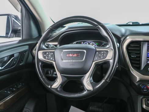 Used 2021 GMC Acadia Denali w/ GMC Pro Grade Package AWD/4WD image 12
