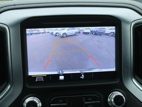 Used 2019 GMC Sierra 1500 SLT w/ X31 Off-Road Package image 21