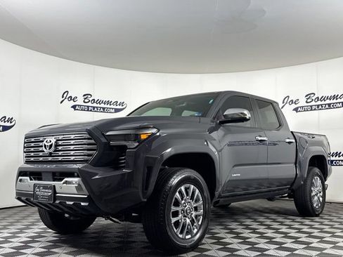 Used 2024 Toyota Tacoma Limited w/ Limited Package (LT) AWD/4WD image 3