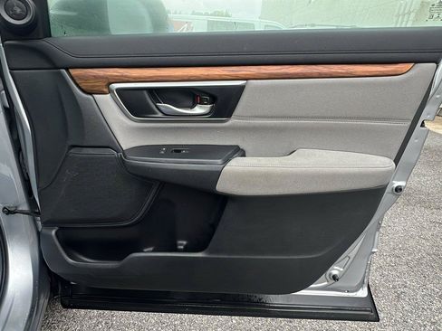 Used 2019 Honda CR-V EX image 12