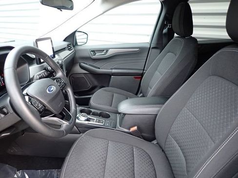 Certified 2023 Ford Escape Active AWD/4WD image 16