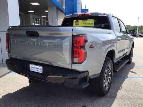 Used 2023 Chevrolet Colorado Z71 w/ Z71 Convenience Package 2 AWD/4WD image 7