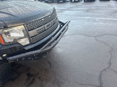 Used 2011 Ford F150 Raptor image 3