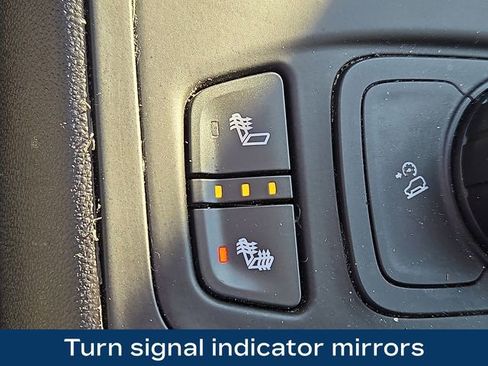 Used 2018 GMC Terrain SLT w/ Preferred Package image 28