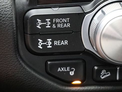 Used 2020 RAM 2500 Power Wagon AWD/4WD image 39