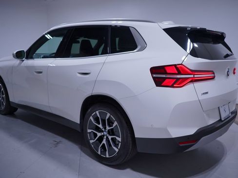 Used 2026 BMW X3 xDrive30i AWD/4WD image 3