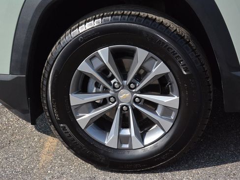 Used 2026 Chevrolet Equinox LT AWD/4WD image 28