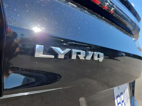 New 2024 Cadillac Lyriq Luxury image 14