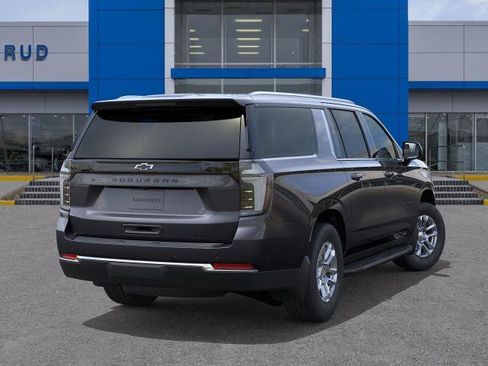 New 2026 Chevrolet Suburban LT w/ Comfort Package AWD/4WD image 28