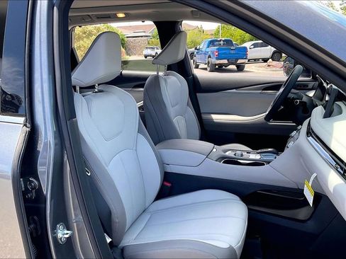 New 2026 INFINITI QX60 Luxe w/ Cargo Package AWD/4WD image 11