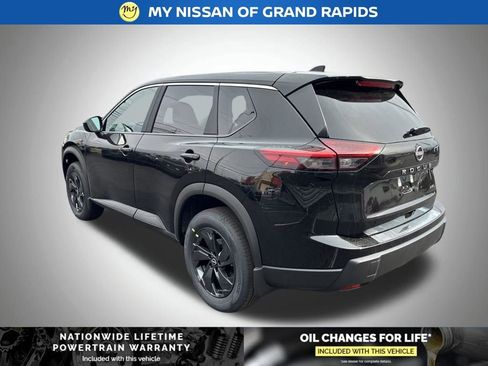 New 2026 Nissan Rogue SV w/ Cold Weather Package AWD/4WD image 3