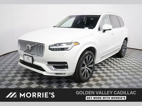 Used 2025 Volvo XC90 B6 Plus AWD/4WD image 1