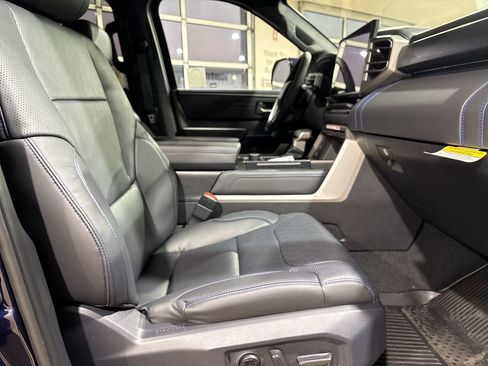 New 2026 Toyota Sequoia Platinum image 27