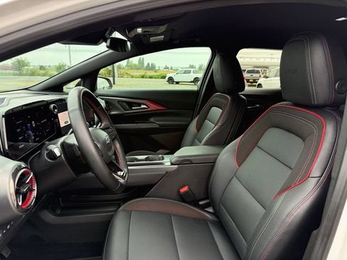 Used 2025 Chevrolet Equinox EV RS w/ LPO, All-Weather Mat Package FWD image 14