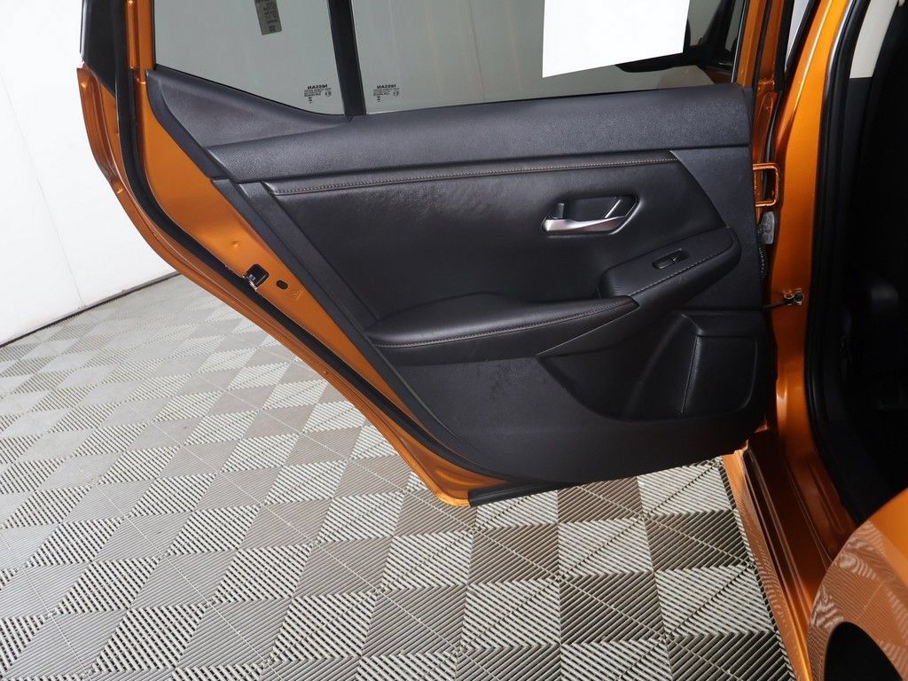 Used 2023 Nissan Sentra SR FWD image 22