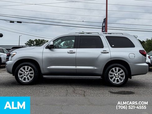 Used 2021 Toyota Sequoia Platinum RWD image 9