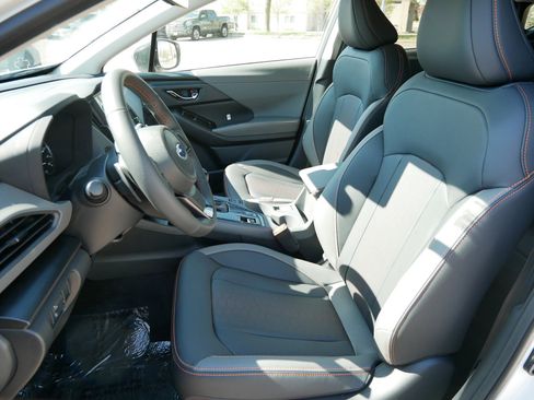 New 2025 Subaru Crosstrek 2.5i Limited w/ Popular Package #3A image 5