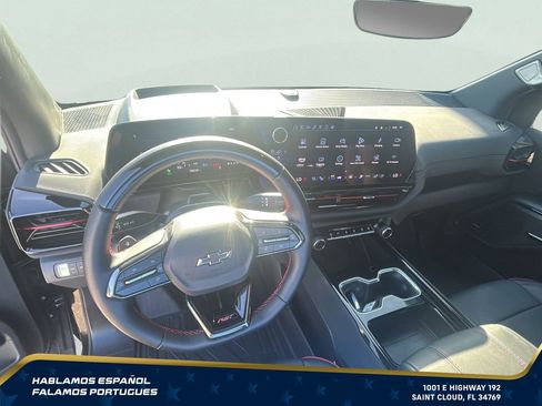 Certified 2025 Chevrolet Silverado EV RST AWD/4WD image 17