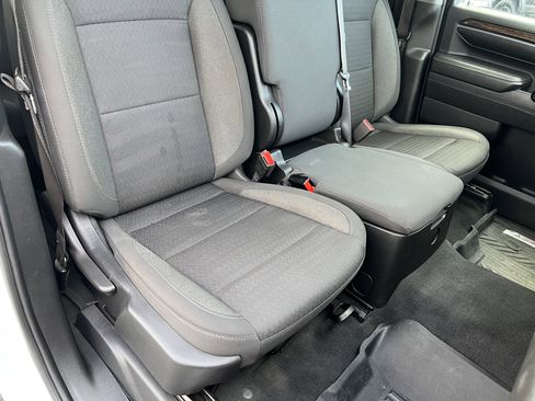 Used 2024 GMC Sierra 3500 SLE w/ SLE Convenience Package image 21