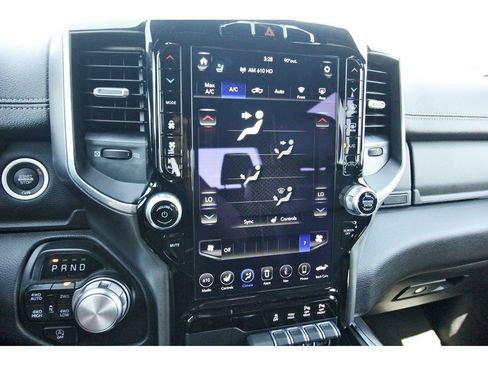 Used 2021 RAM 1500 Laramie AWD/4WD image 23