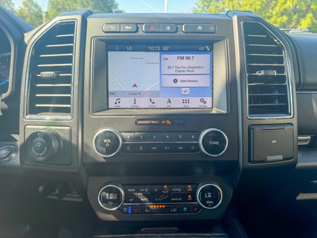 Used 2019 Ford Expedition Limited w/ Equipment Group 301A AWD/4WD image 12