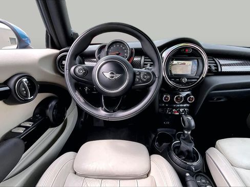 Used 2017 MINI Cooper S FWD image 5