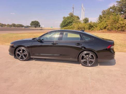 Used 2026 Honda Accord SE image 4