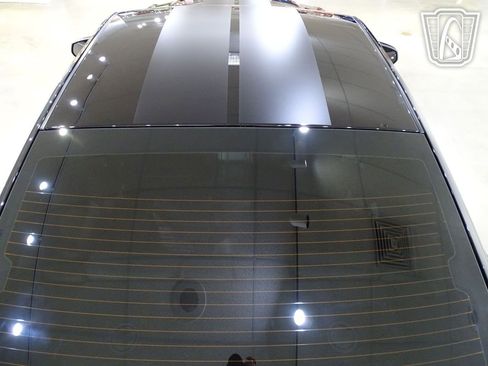 Used 2010 Ford Mustang Shelby GT500 image 10