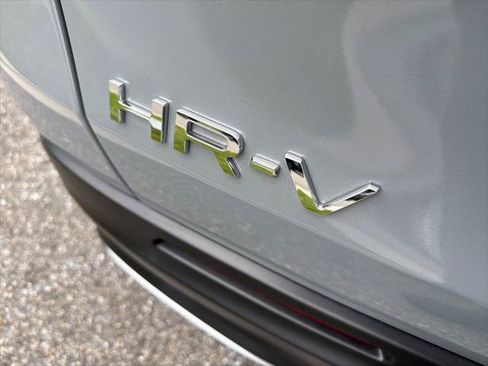 Used 2025 Honda HR-V Sport image 7