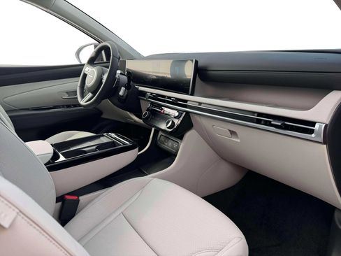 New 2026 Hyundai Tucson Limited AWD/4WD image 16