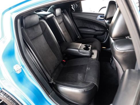 Used 2023 Dodge Charger R/T w/ Plus Group image 35