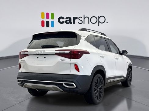 Used 2022 Kia Seltos Nightfall Edition image 5