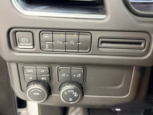 Certified 2023 Chevrolet Tahoe LS AWD/4WD image 18