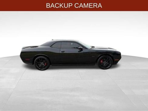 Used 2018 Dodge Challenger R/T Plus RWD image 8