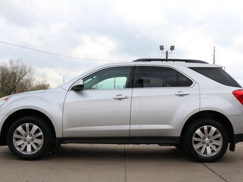 Used 2011 Chevrolet Equinox LT w/ Driver Convenience Package AWD/4WD image 16
