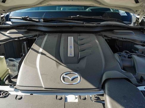 New 2025 MAZDA CX-70 Plug-In Hybrid w/ Premium Pkg image 11