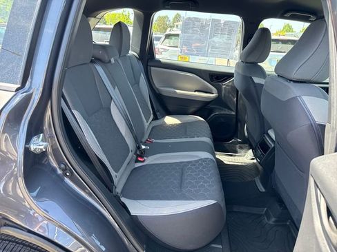 Used 2025 Subaru Forester AWD/4WD image 10