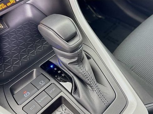 Certified 2025 Toyota RAV4 LE FWD image 18