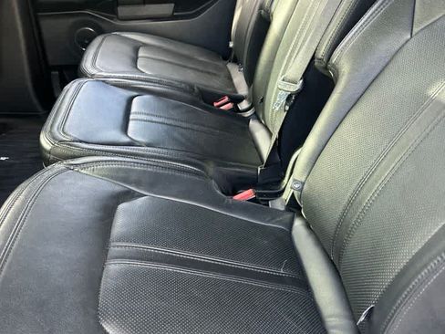 Used 2019 Ford Expedition Max Limited w/ Equipment Group 302A AWD/4WD image 5