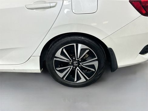 Used 2017 Honda Civic EX-L image 31