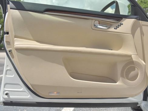 Used 2013 Lexus ES 350 w/ Luxury Pkg FWD image 15