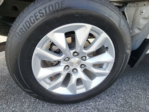Used 2024 Chevrolet Silverado 1500 Custom RWD image 4