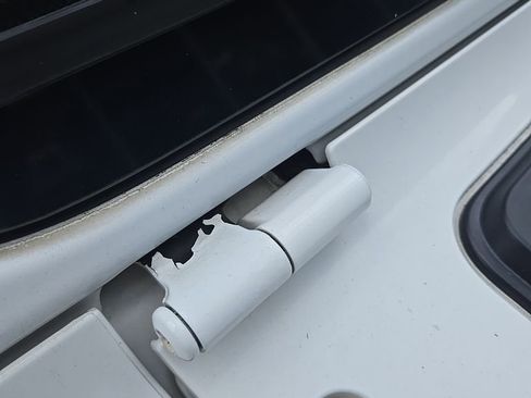 Used 2020 Jeep Gladiator Sport w/ Quick Order Package 24S image 5