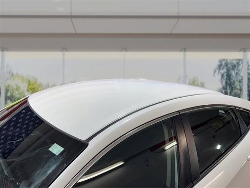 Used 2019 Honda Civic LX image 11