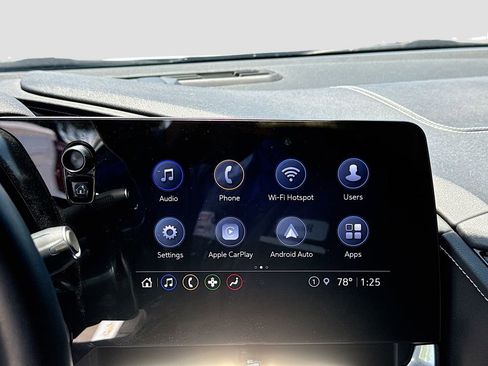 Used 2022 Chevrolet Corvette Stingray Coupe w/ 1LT RWD image 15