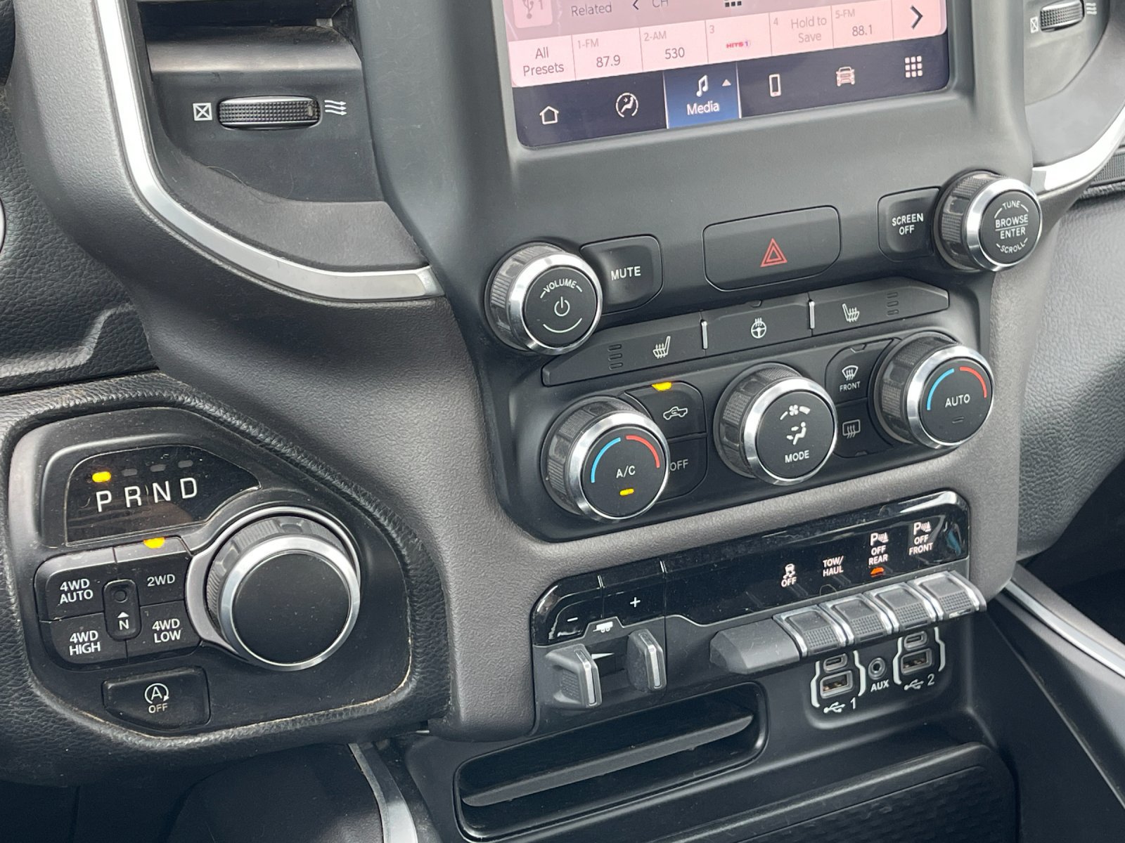 Used 2022 RAM 1500 Big Horn AWD/4WD image 21