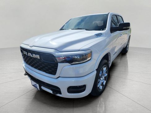 Used 2025 RAM 1500 Big Horn AWD/4WD image 38