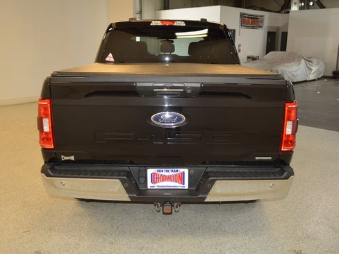 Used 2022 Ford F150 XLT w/ XTR Package image 4