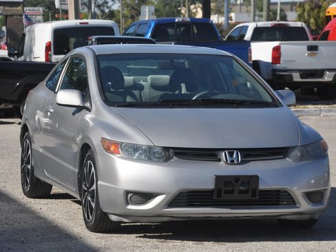 Used 2008 Honda Civic LX image 3